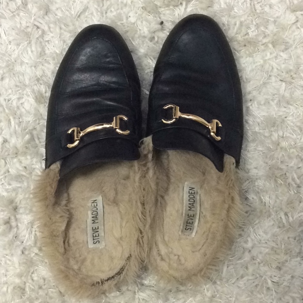 Steve Madden slides